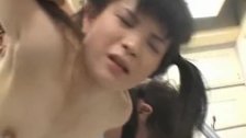 素人乱交動画 台湾かわいい小娘ハメ撮り動画 真性中出し生膣受精若妻羞恥