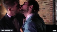 Str8 men caught gay