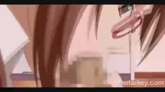 めっちゃいい身体したメガネのお姉さん。責められるのも本望です